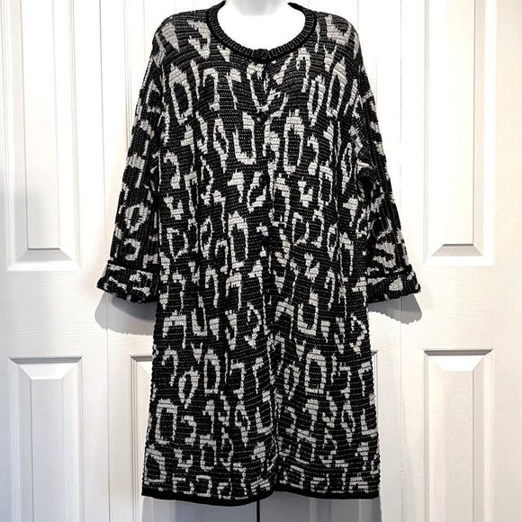 Olsen Europe Black/White Patterned Cardigan Size M (10) Nwot‎ - Picture 1 of 14